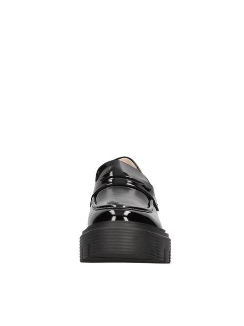 Mocassini in vernice STUART WEITZMAN | SOHO LOAFERNERO